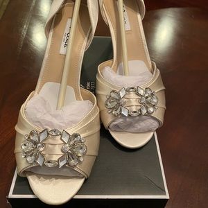 Wedding or Cocktail shoes. Never worn.